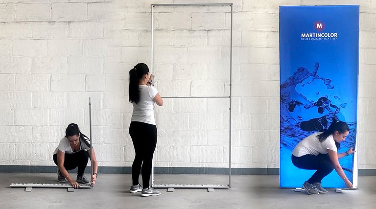 Mobile LED exhibition wall - ALU LightUp - assembly